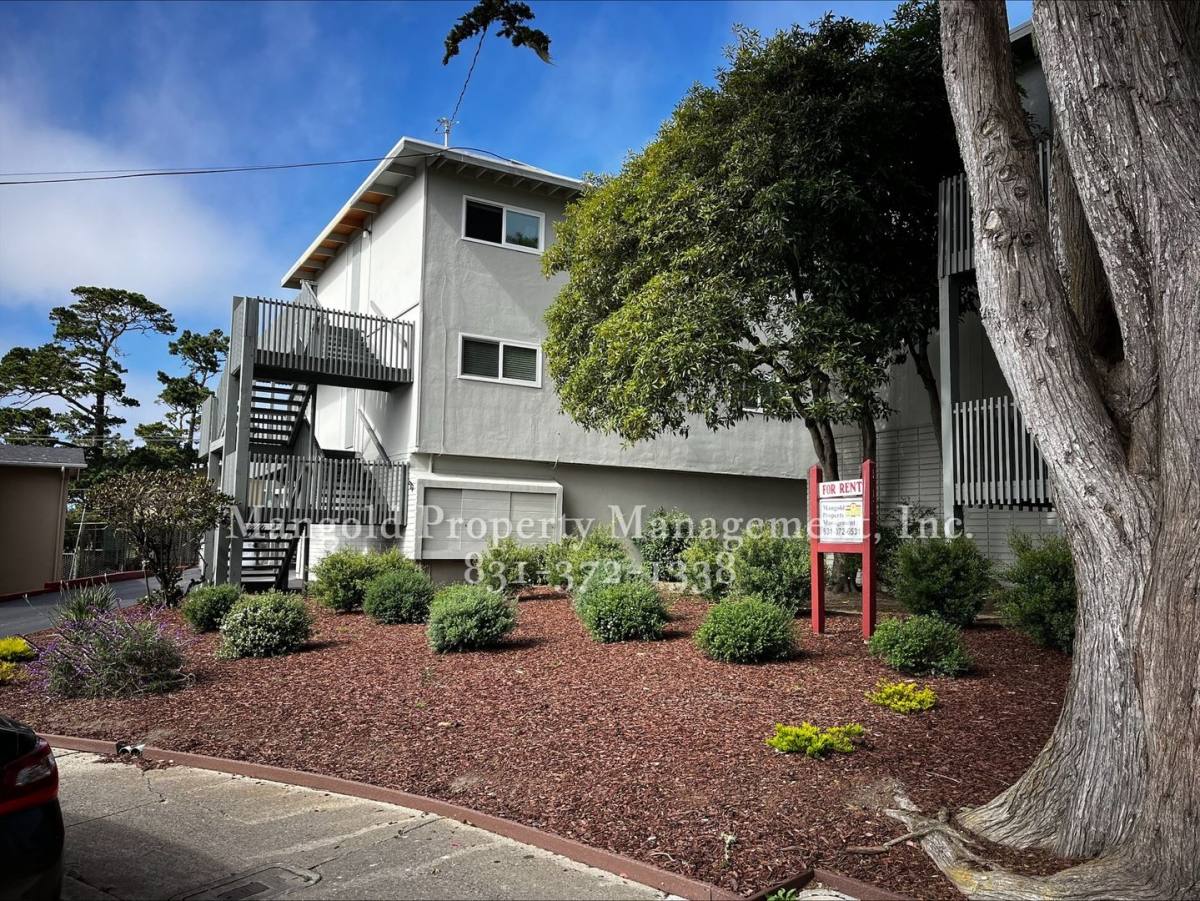 Apartment for rent at 8 Arkwright Court, Pacific Grove, CA 93950