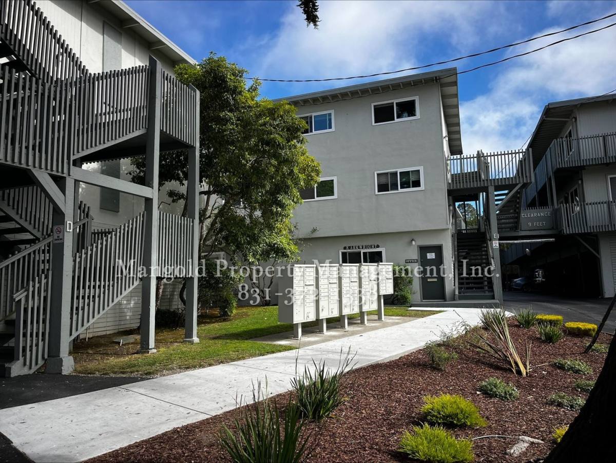 Apartment for rent at 8 Arkwright Court, Pacific Grove, CA 93950