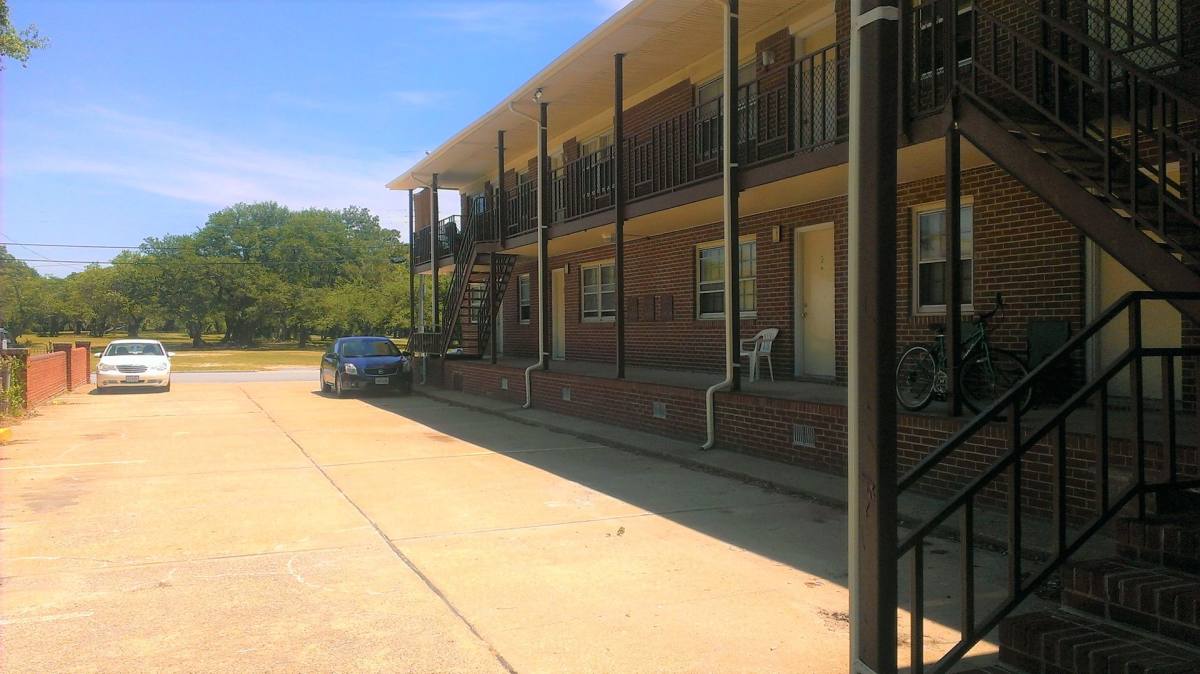 Apartment for rent at 9635 3rd Bay St, Norfolk, VA 23518