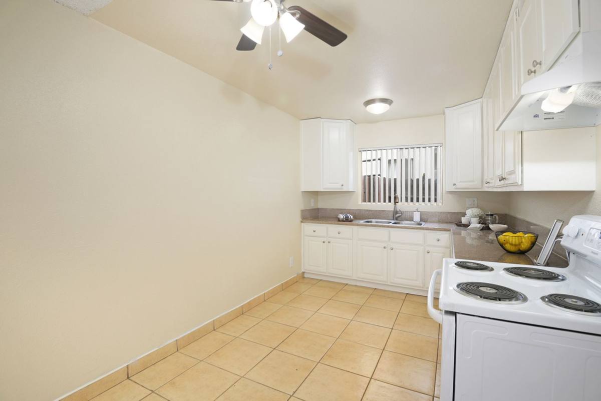 Townhouse for rent at 15735-15743 Eucalyptus Ave, Bellflower, CA 90706