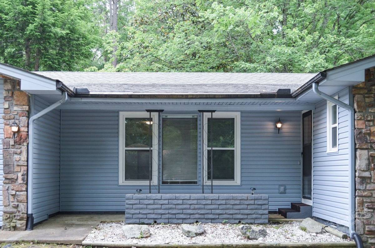 House for rent at 10 Frontera Circle, Hot Springs Village, AR 71909