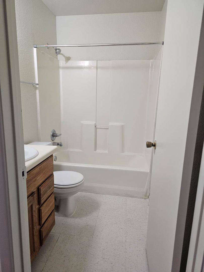 Apartment for rent at 404 S Magnolia Ave, Yuma, AZ 85364