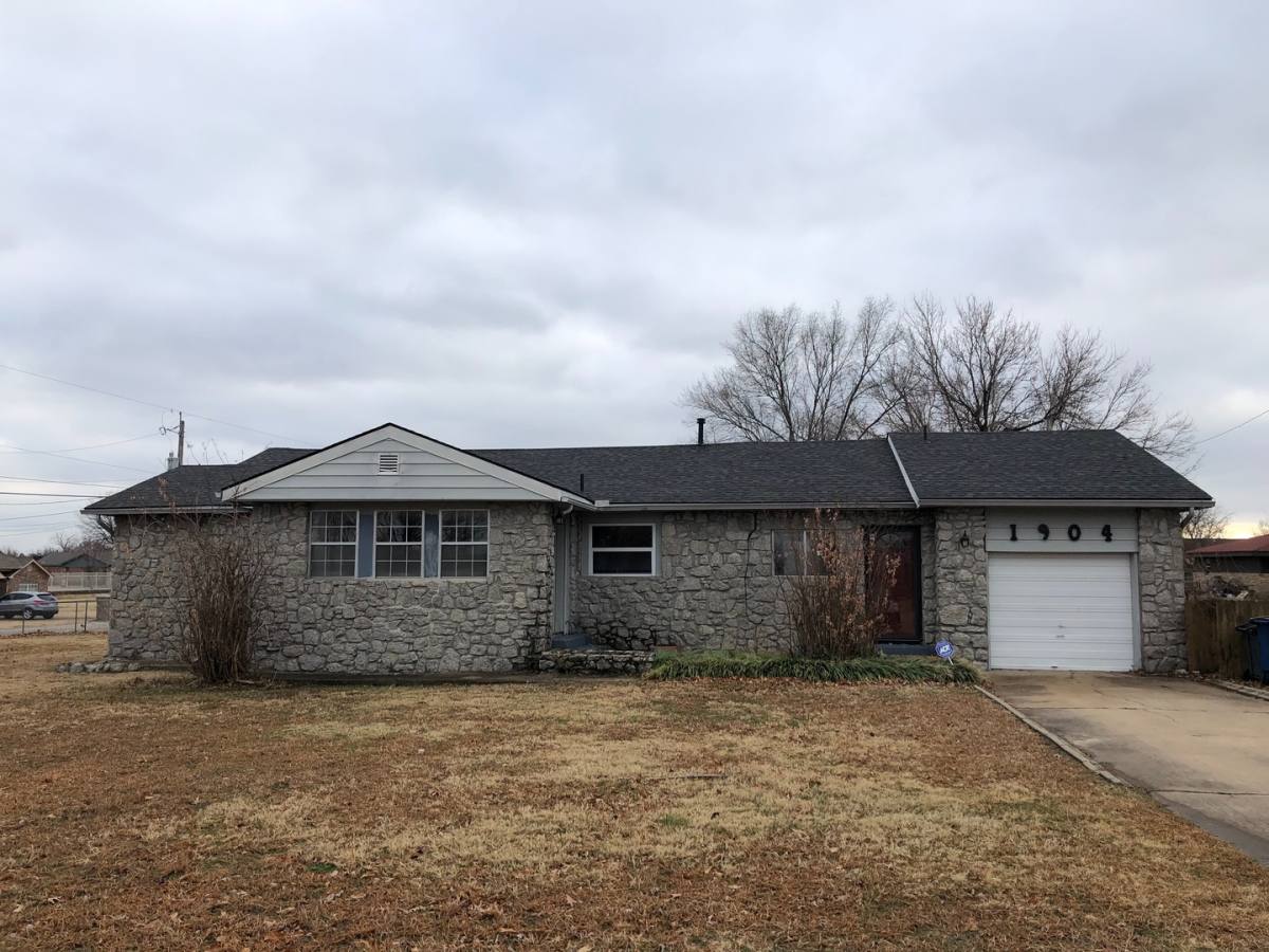 House for rent at 1904 E Mohawk Blvd, Tulsa, OK 74110