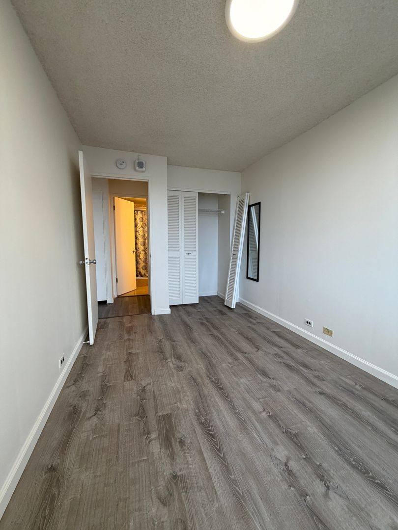 Apartment for rent at 1535 Pensacola, Honolulu, HI 96822