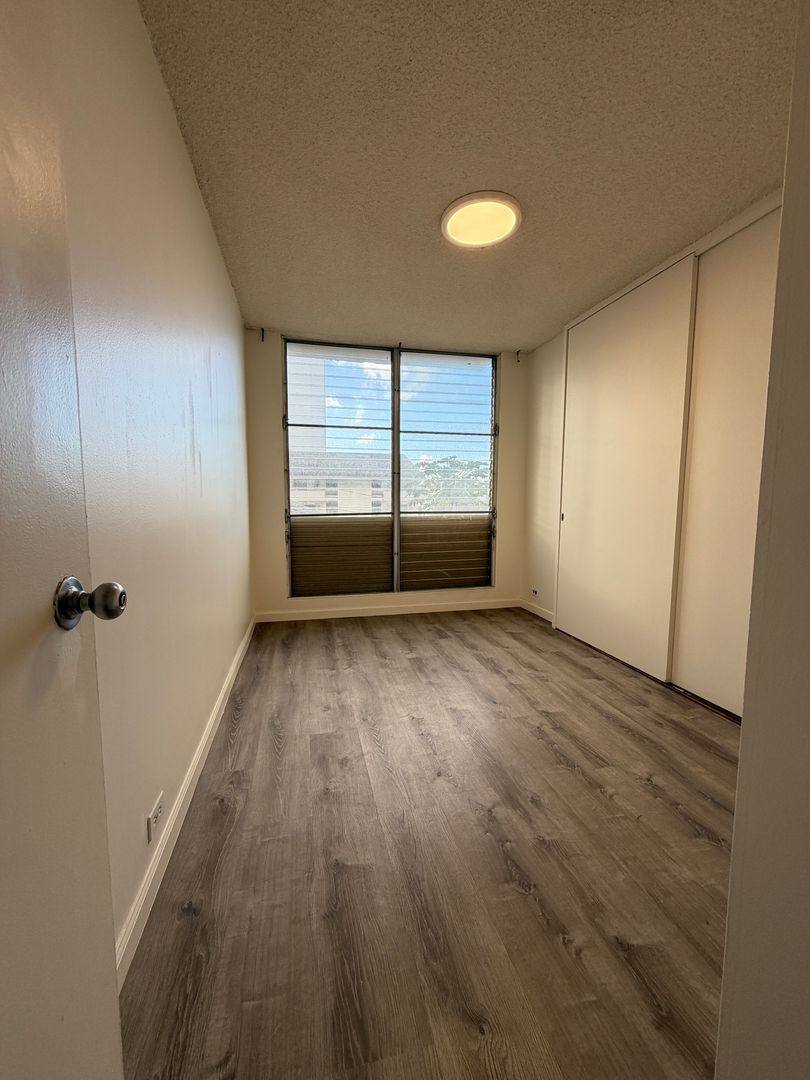 Apartment for rent at 1535 Pensacola, Honolulu, HI 96822