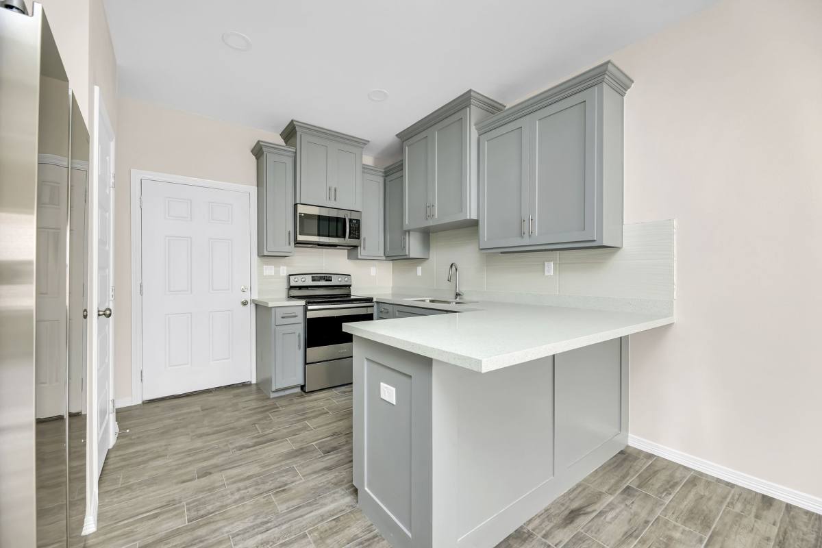 Apartment for rent at 1100 Mahala Ave, Mission, TX 78573