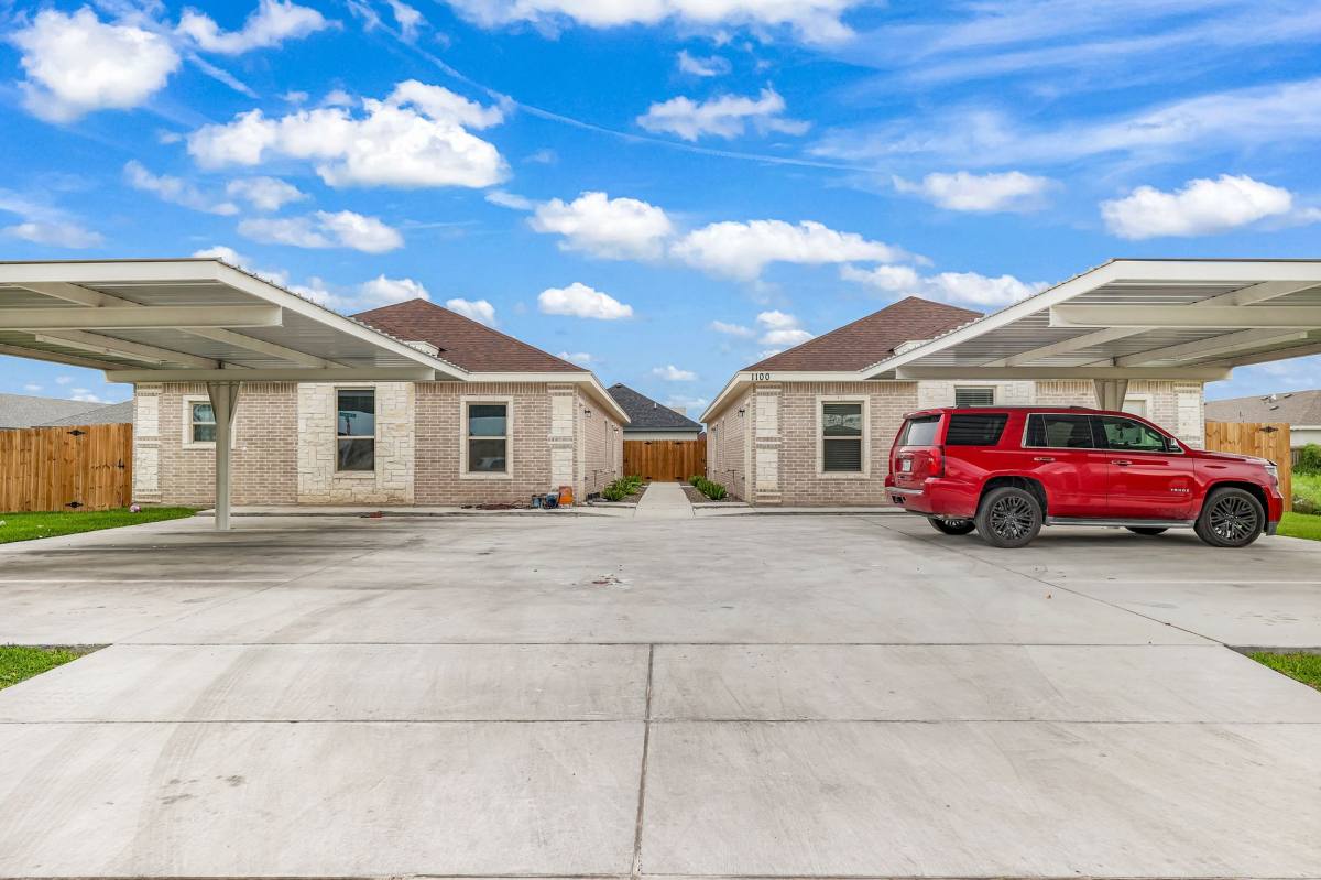 Apartment for rent at 1100 Mahala Ave, Mission, TX 78573
