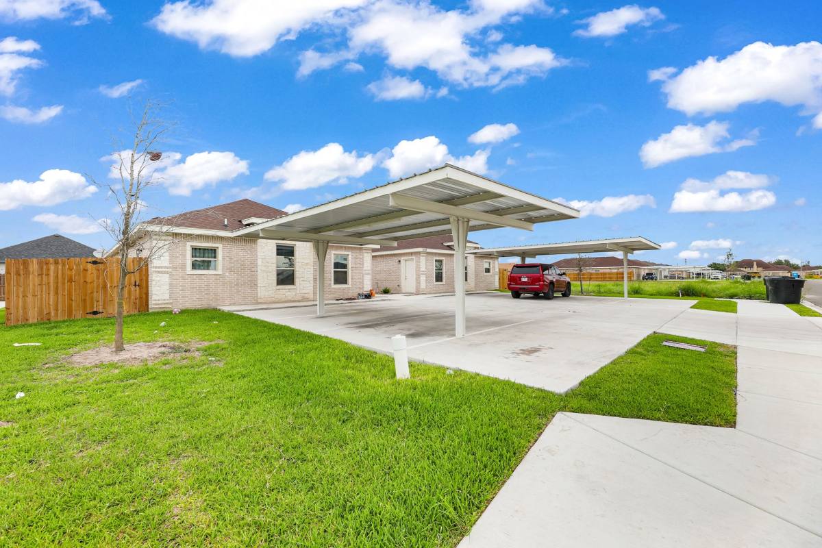 Apartment for rent at 1100 Mahala Ave, Mission, TX 78573