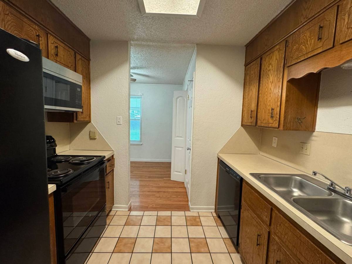 House for rent at 1803 Fairway Dr, Killeen, TX 76549