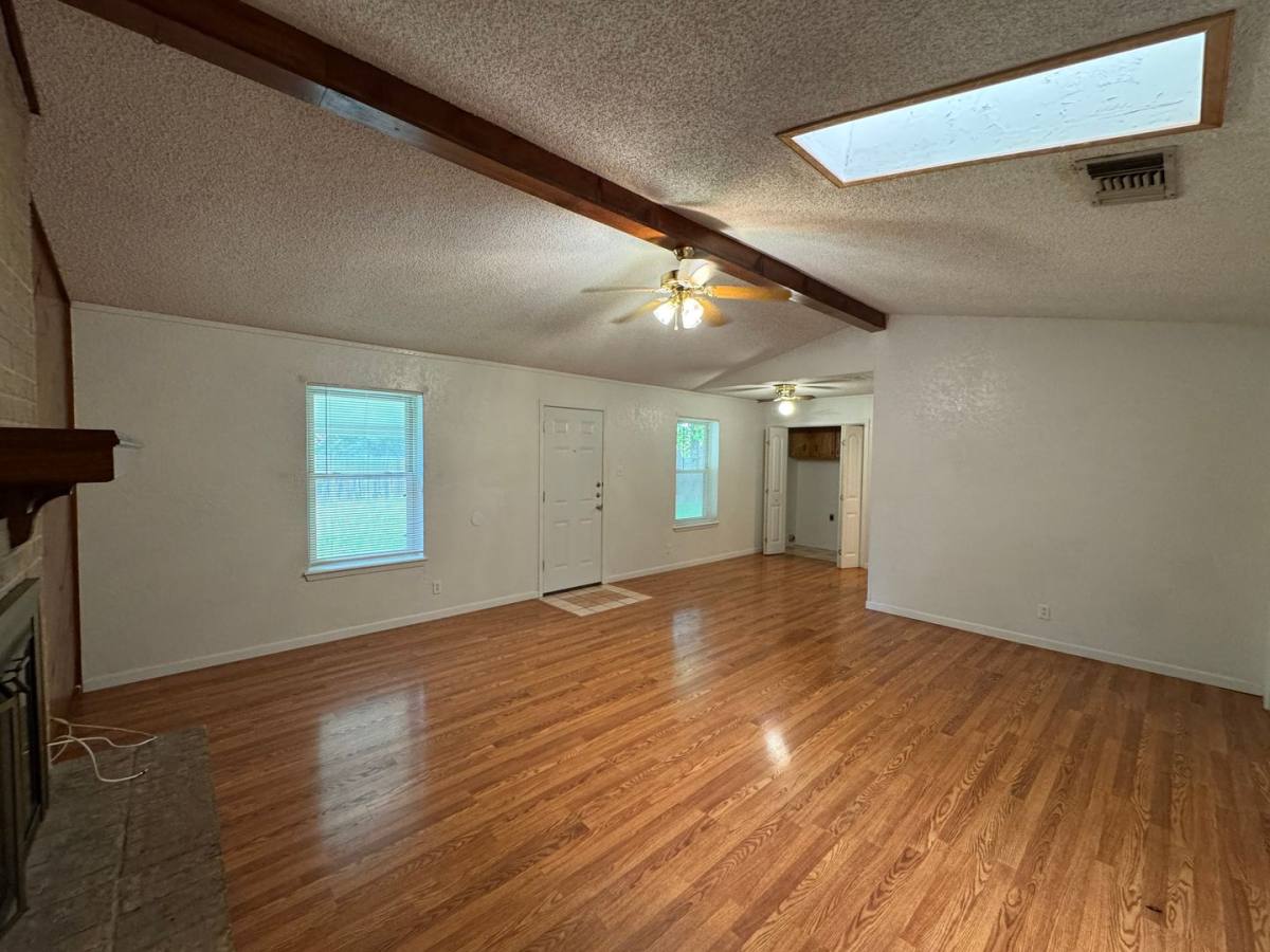 House for rent at 1803 Fairway Dr, Killeen, TX 76549
