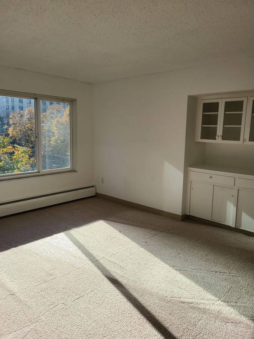 600 9th Ave, Seattle, WA 98104 - Apartment for Rent - Image 5
