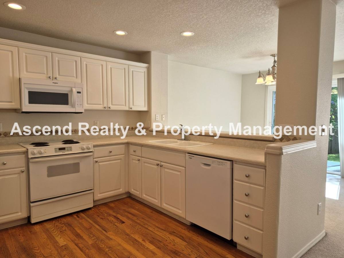 House for rent at 6443 NW Krislynn Terrace, Portland, OR 97229