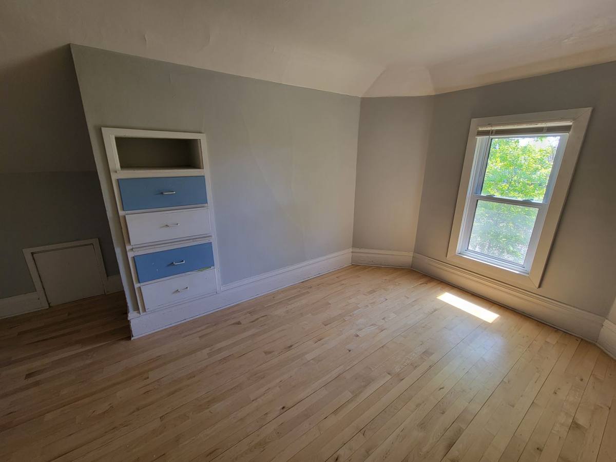 House for rent at 4007 W 5th St, Duluth, MN 55807