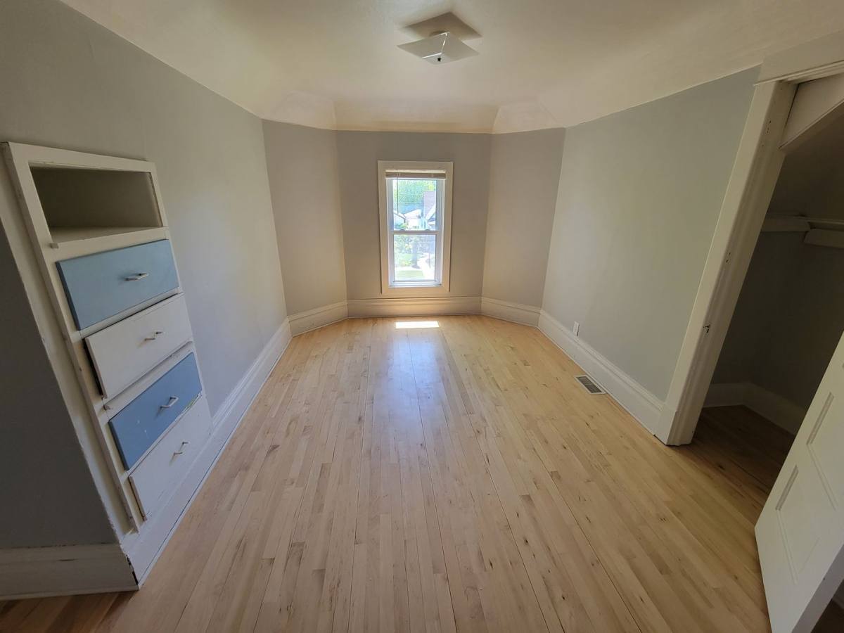 House for rent at 4007 W 5th St, Duluth, MN 55807