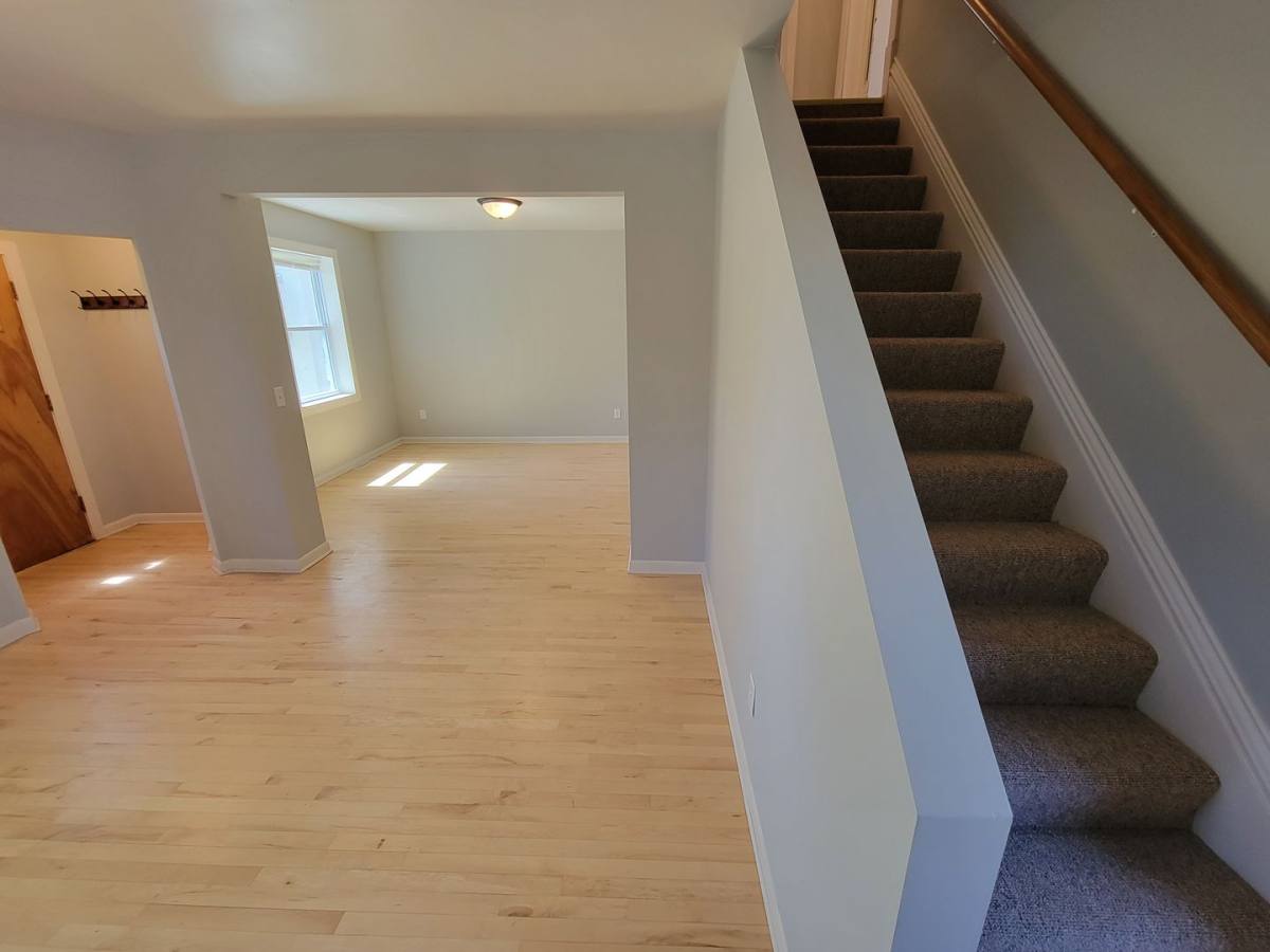 House for rent at 4007 W 5th St, Duluth, MN 55807
