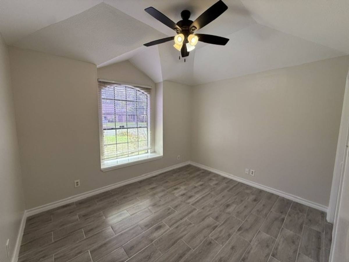 House for rent at 1208 N Oakmont, Laredo, TX 78045