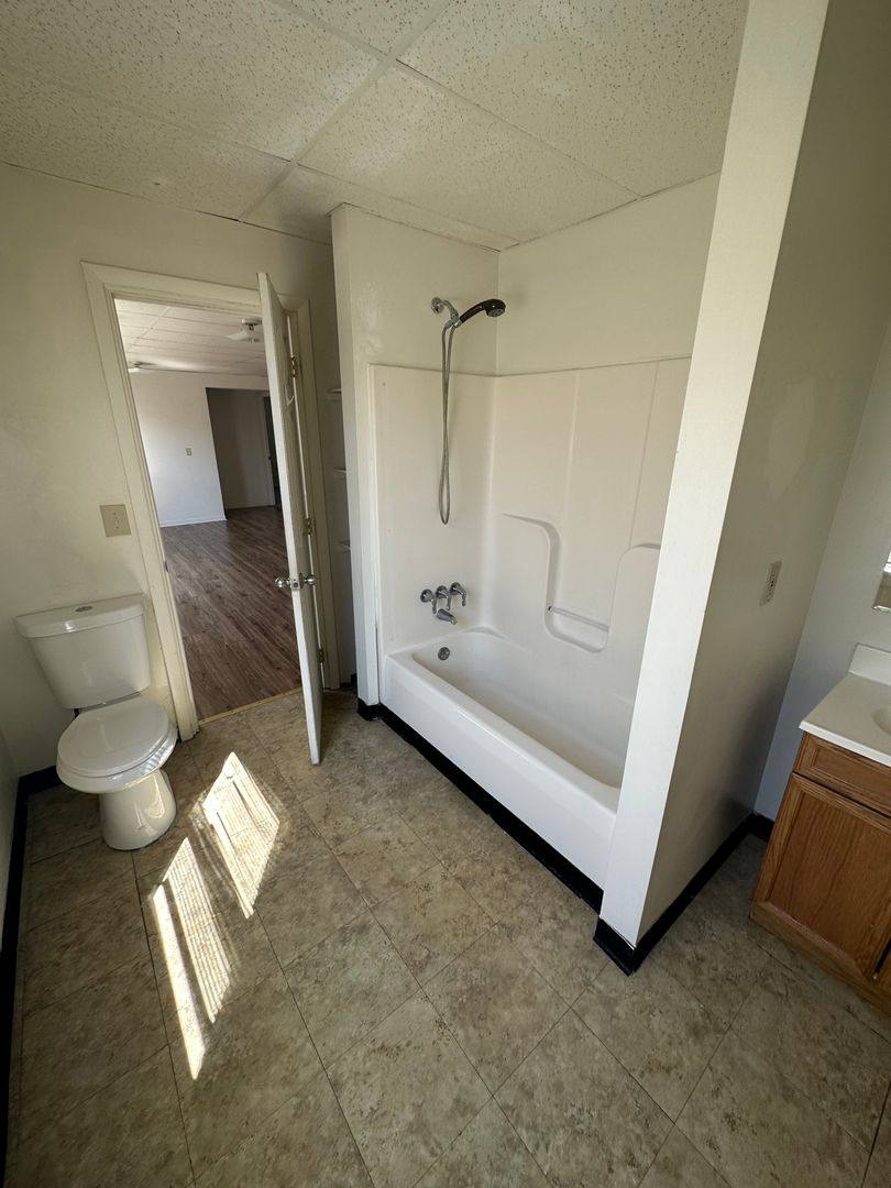 Apartment for rent at 112 S Broad St, Grove City, PA 16127