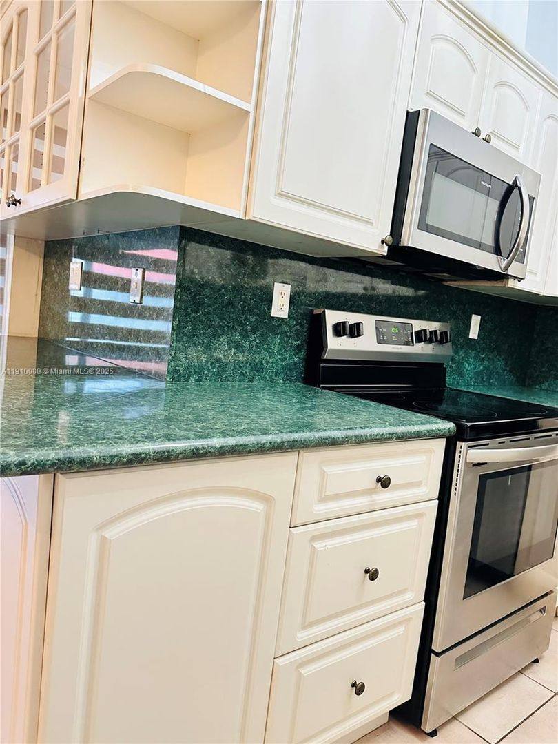 House for rent at 1101 NW 134th Place, Miami, FL 33182