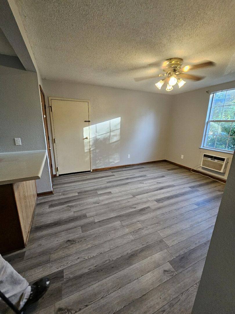 Apartment for rent at 120 Engleside St, Sumter, SC 29150