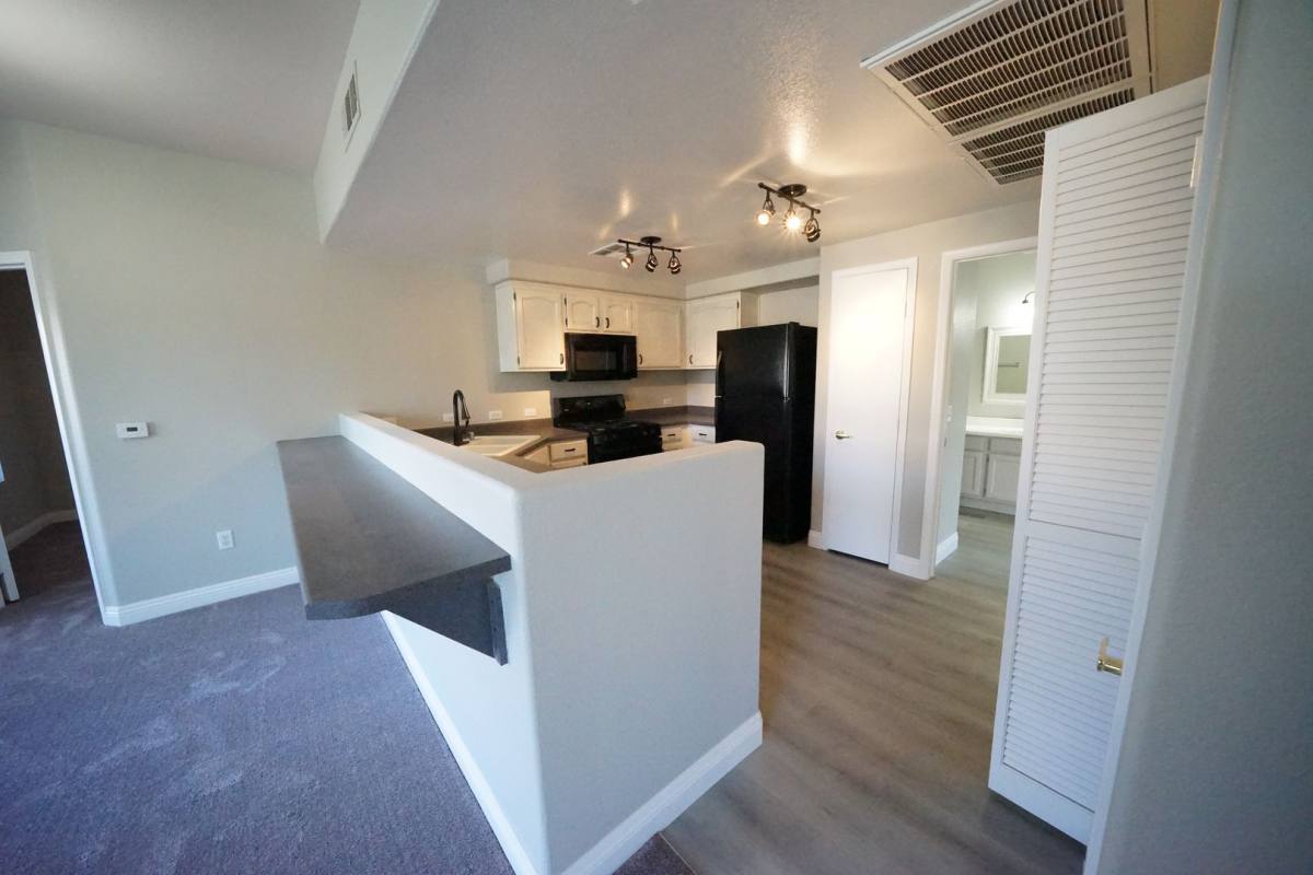 Apartment for rent at 10245 S Maryland Parkway, Las Vegas, NV 89183