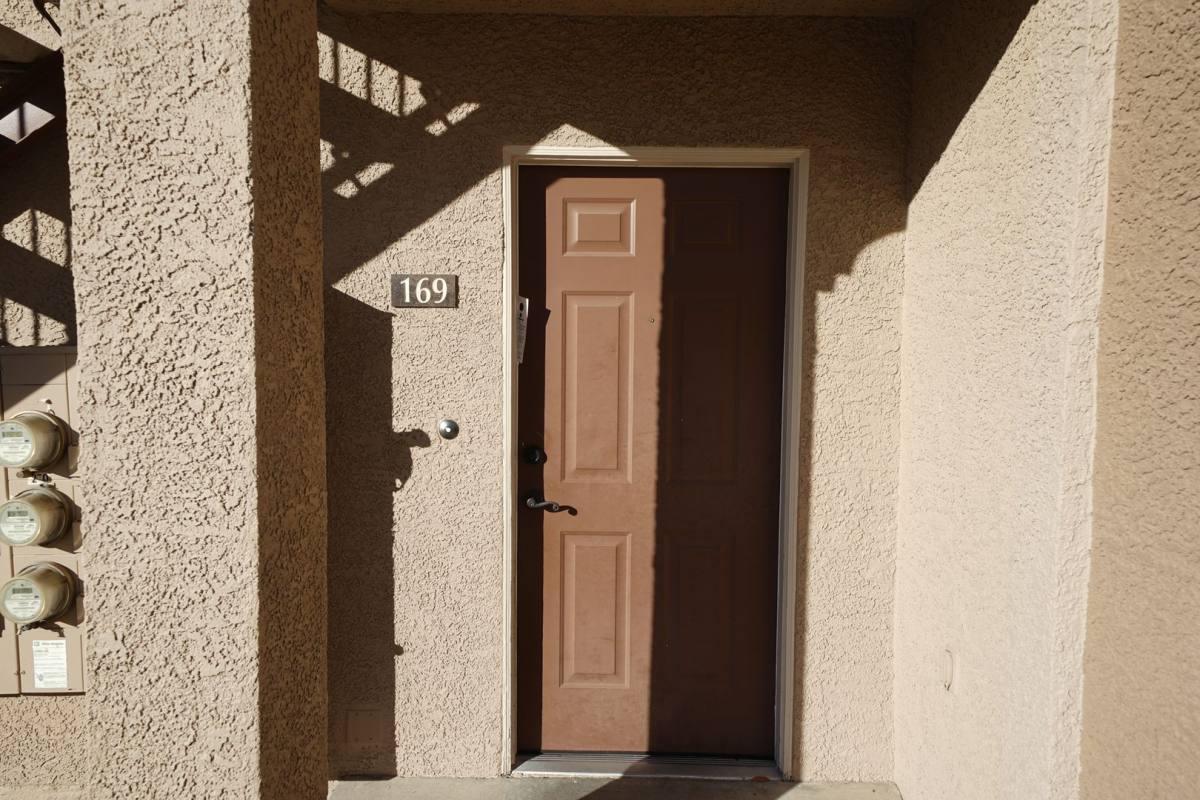 Apartment for rent at 10245 S Maryland Parkway, Las Vegas, NV 89183