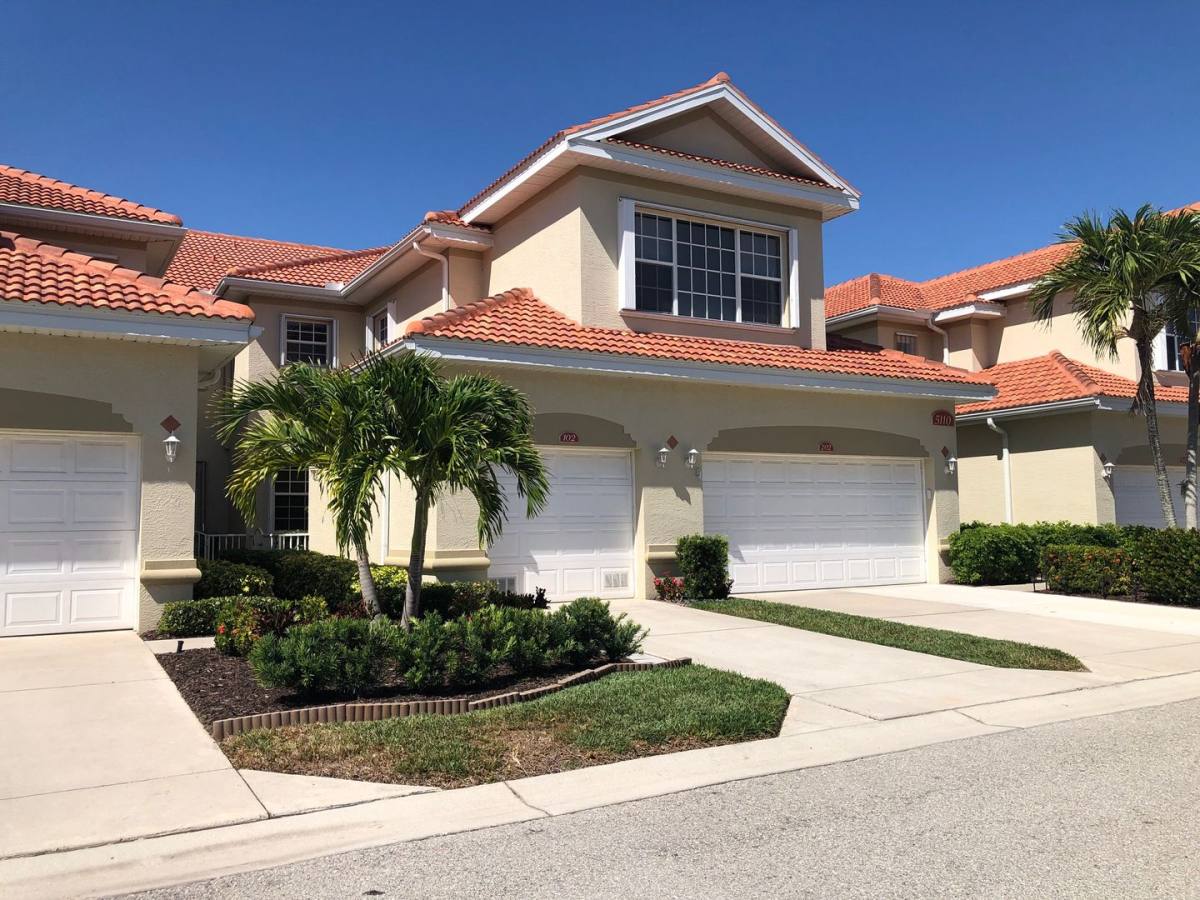 Condo for rent at 5110 W Hyde Park Court, Fort Myers, FL 33912