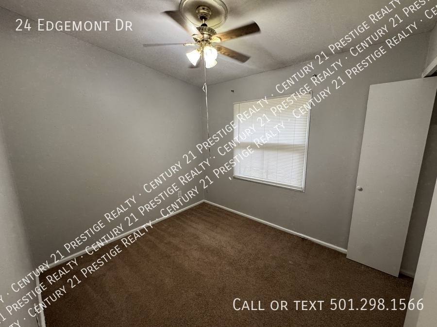 House for rent at 24 Edgemont Dr, Little Rock, AR 72209