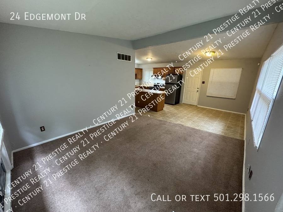 House for rent at 24 Edgemont Dr, Little Rock, AR 72209