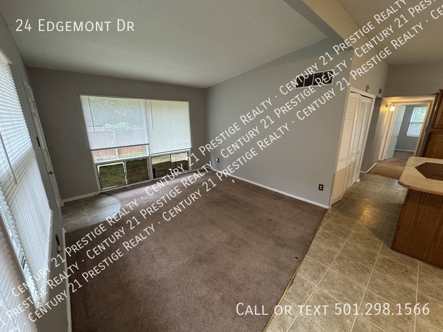 House for rent at 24 Edgemont Dr, Little Rock, AR 72209