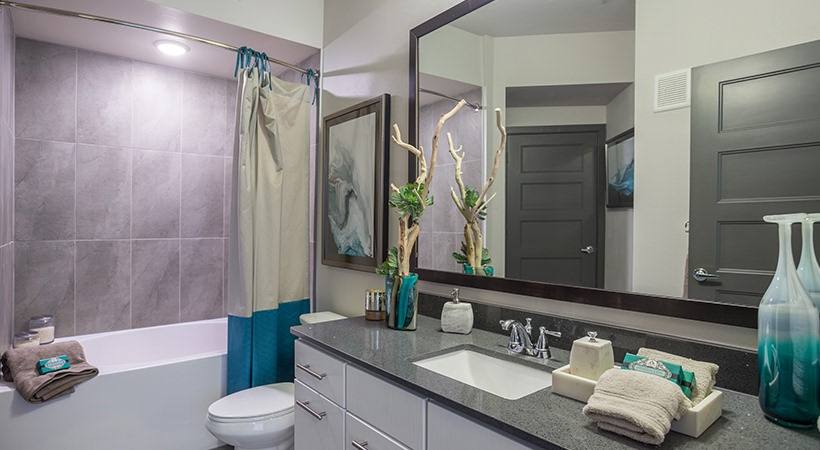 Townhouse for rent at 2825 E Martin Luther King Blvd #B7-60, Austin, TX 78702