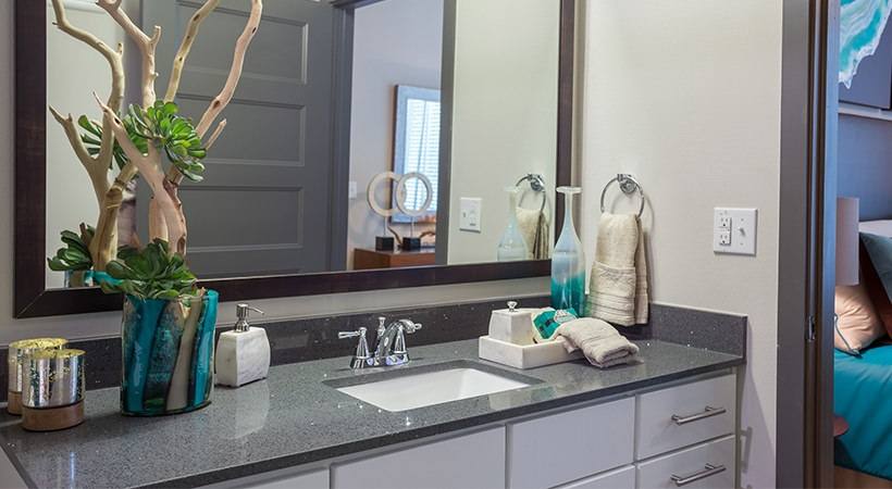 Townhouse for rent at 2825 E Martin Luther King Blvd #B7-60, Austin, TX 78702