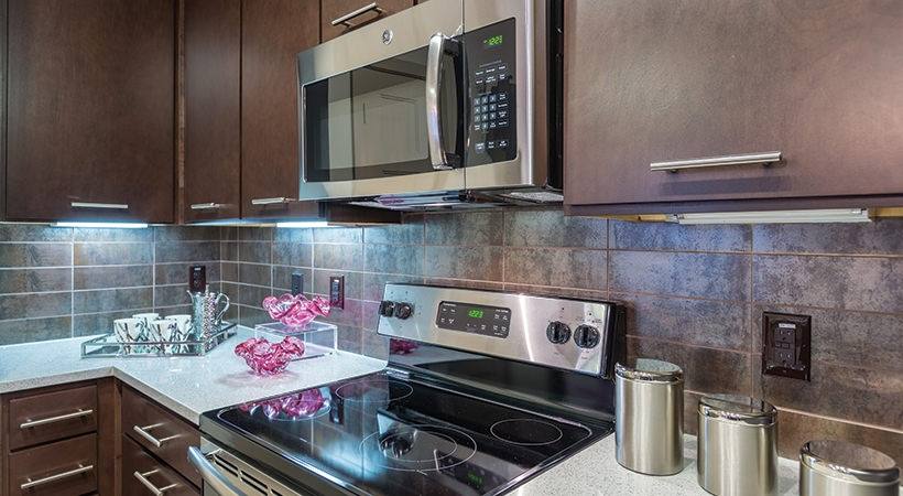 Townhouse for rent at 2825 E Martin Luther King Blvd #B7-60, Austin, TX 78702
