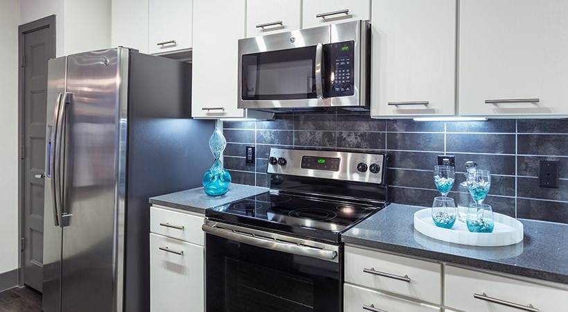 Townhouse for rent at 2825 E Martin Luther King Blvd #B7-60, Austin, TX 78702