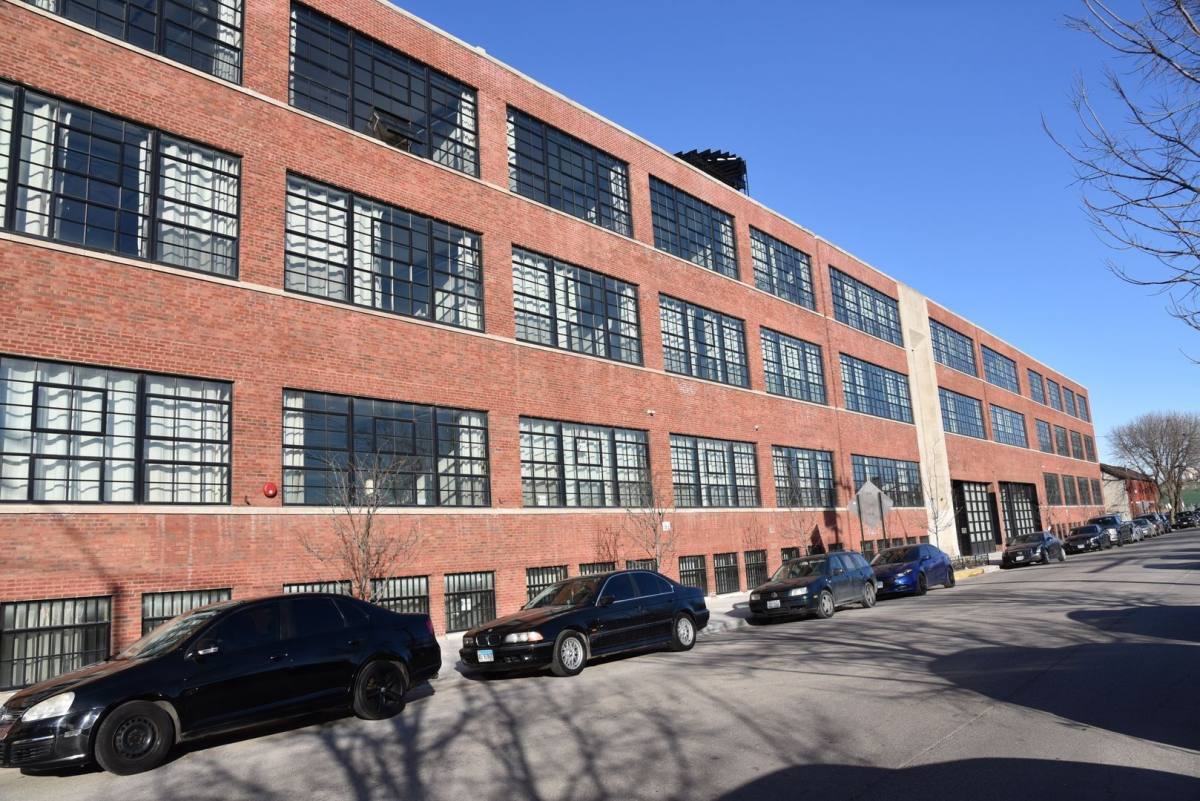 Apartment for rent at 1432 W 21st St, Chicago, IL 60608