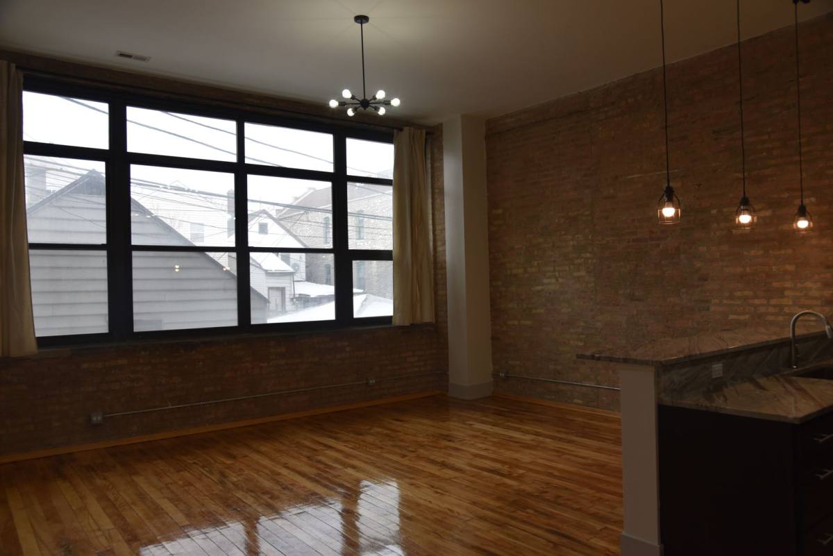 Apartment for rent at 1432 W 21st St, Chicago, IL 60608