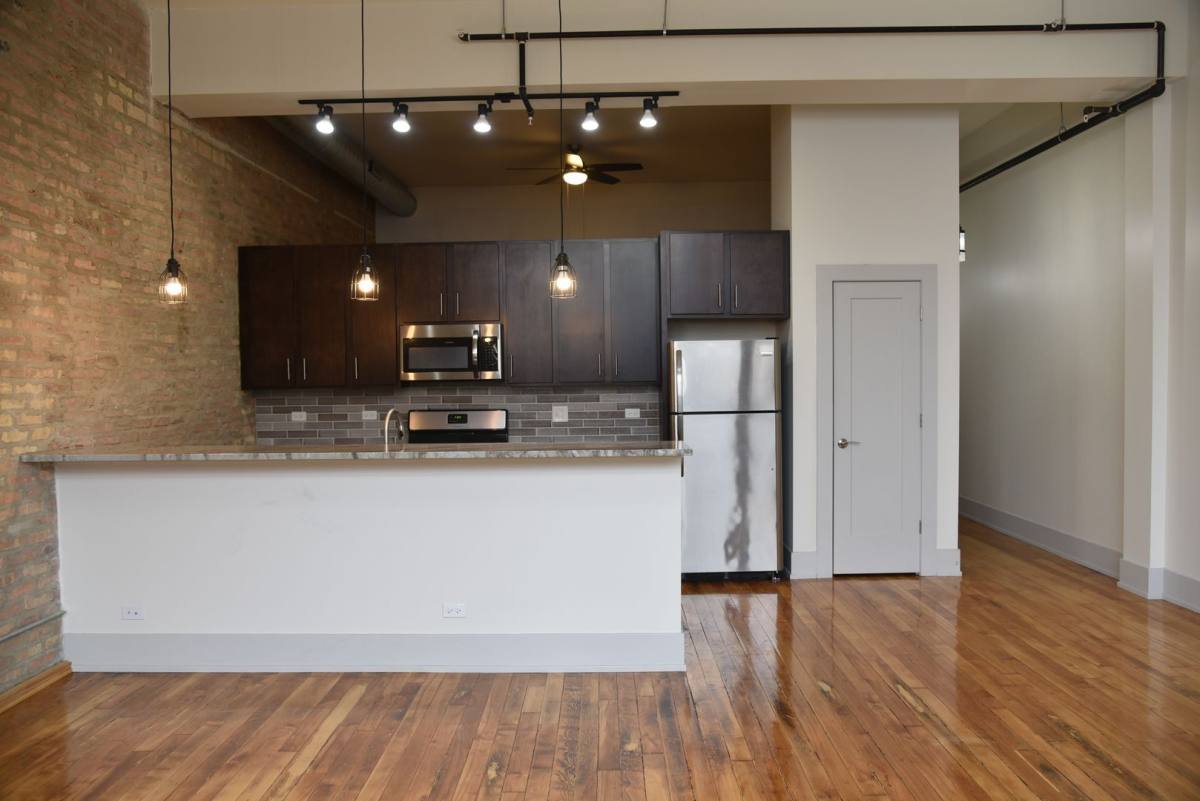 Apartment for rent at 1432 W 21st St, Chicago, IL 60608