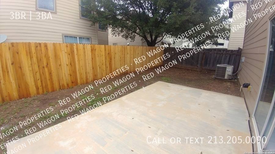 House for rent at 111 Cindy Lou Dr, San Antonio, TX 78249