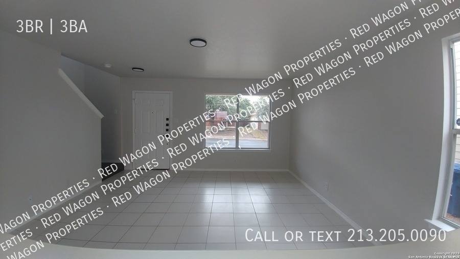 House for rent at 111 Cindy Lou Dr, San Antonio, TX 78249