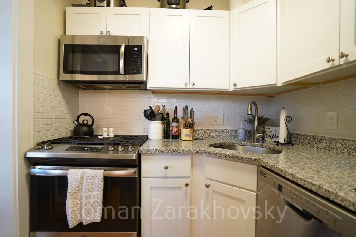 Apartment for rent at 431 Broadway, Somerville, MA 02145