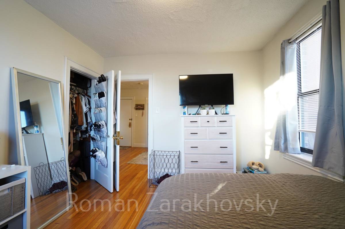 Apartment for rent at 431 Broadway, Somerville, MA 02145