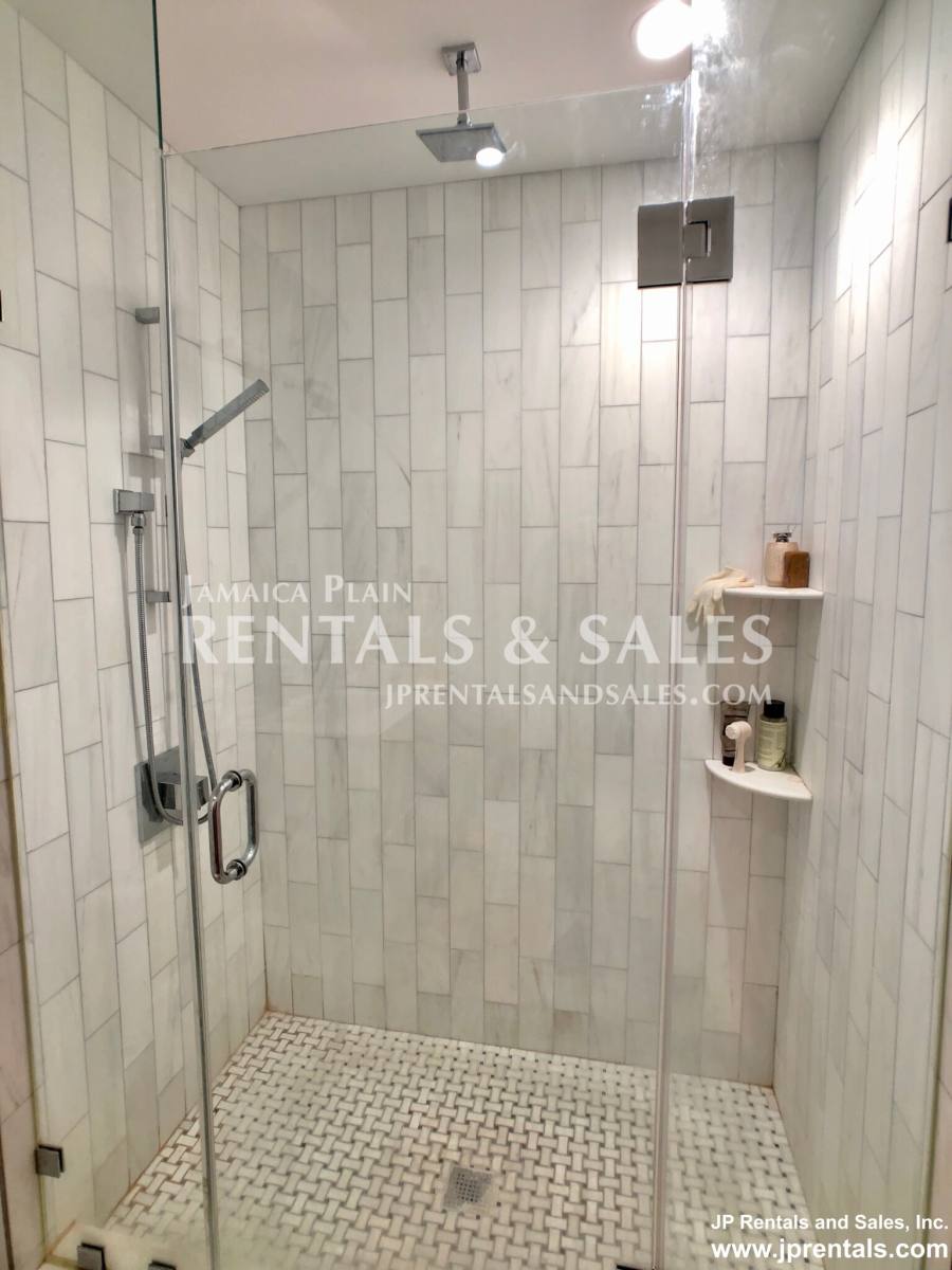 Apartment for rent at 45 Burnett St #404, Jamaica Plain, MA 02130