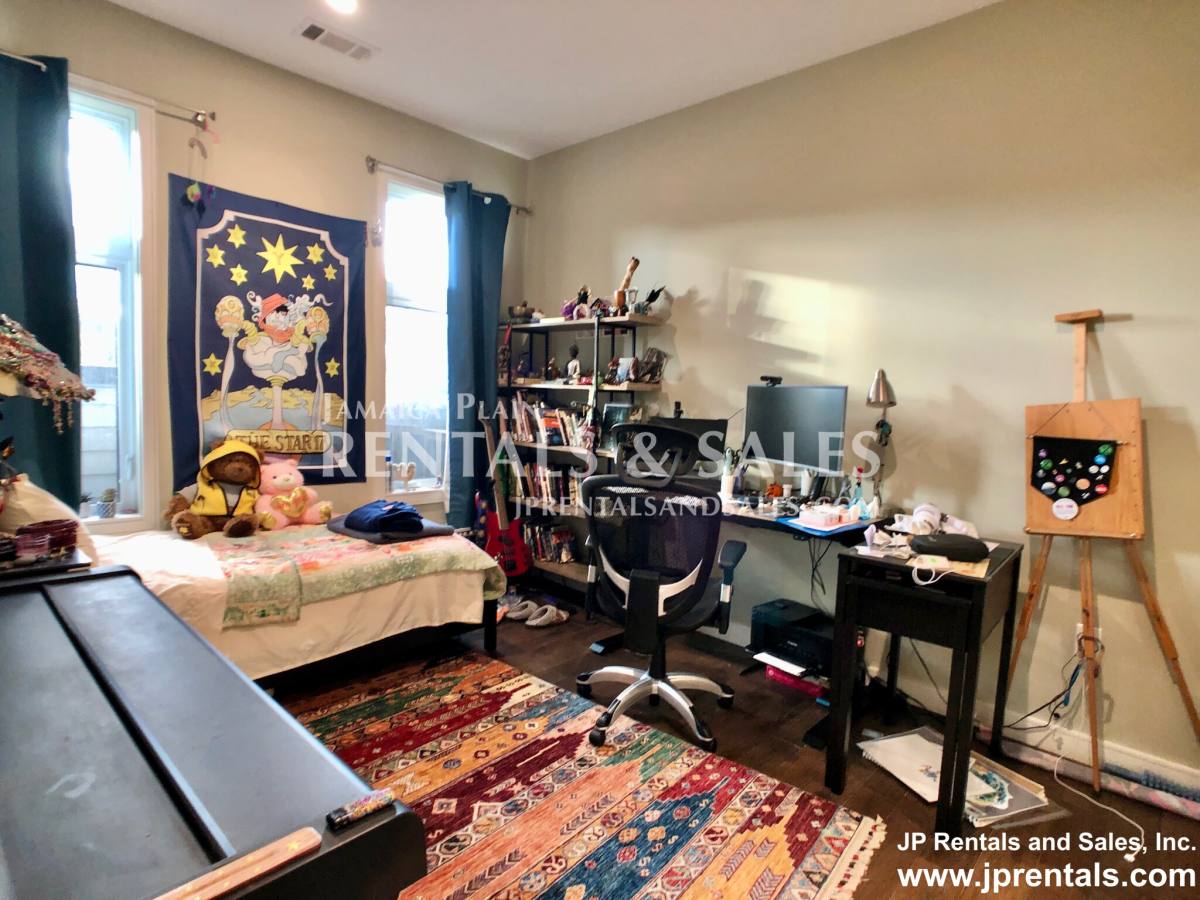 Apartment for rent at 45 Burnett St #404, Jamaica Plain, MA 02130