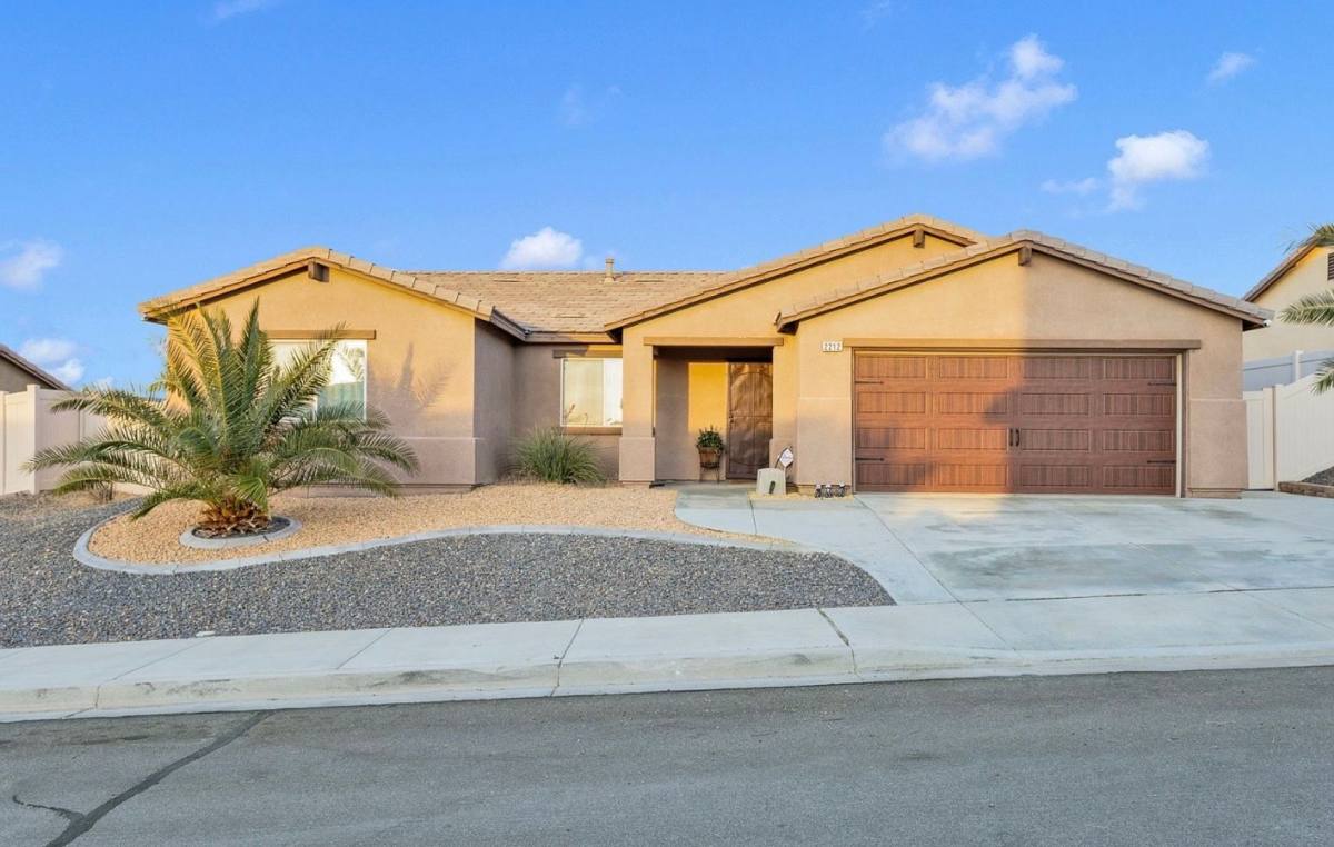 House for rent at 2212 Falcon Dr, Barstow, CA 92311