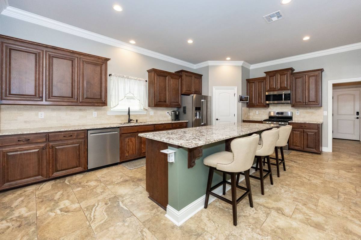 House for rent at 812 Beaumont Dr, Gonzales, LA 70737