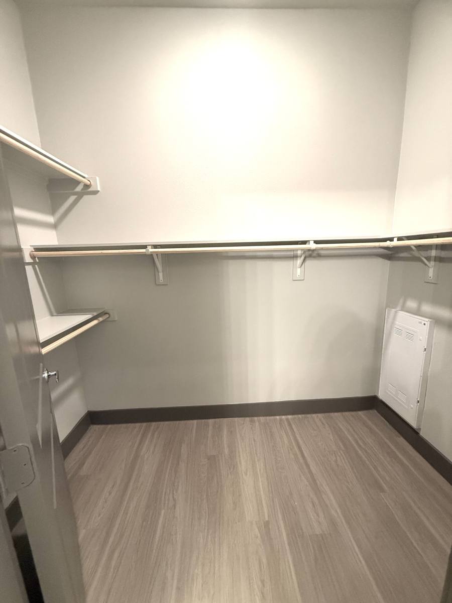 Apartment for rent at 400 W 5th St, Prosper, TX 75078