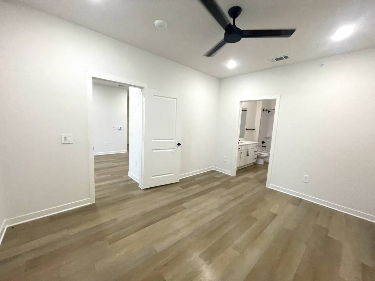 Apartment for rent at 601 Graham Dr, Sherman, TX 75092