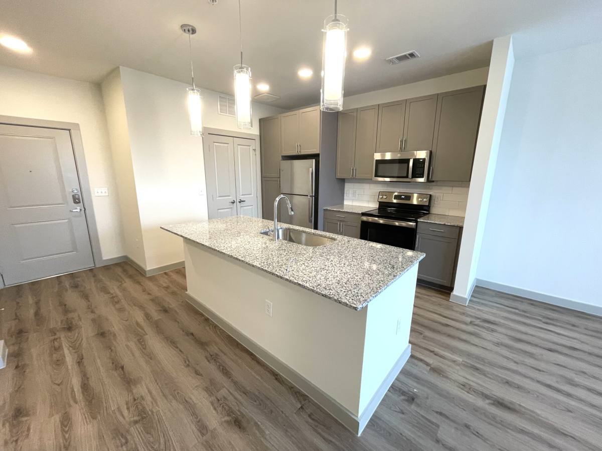 Apartment for rent at 1111 Gallagher Dr, Sherman, TX 75090