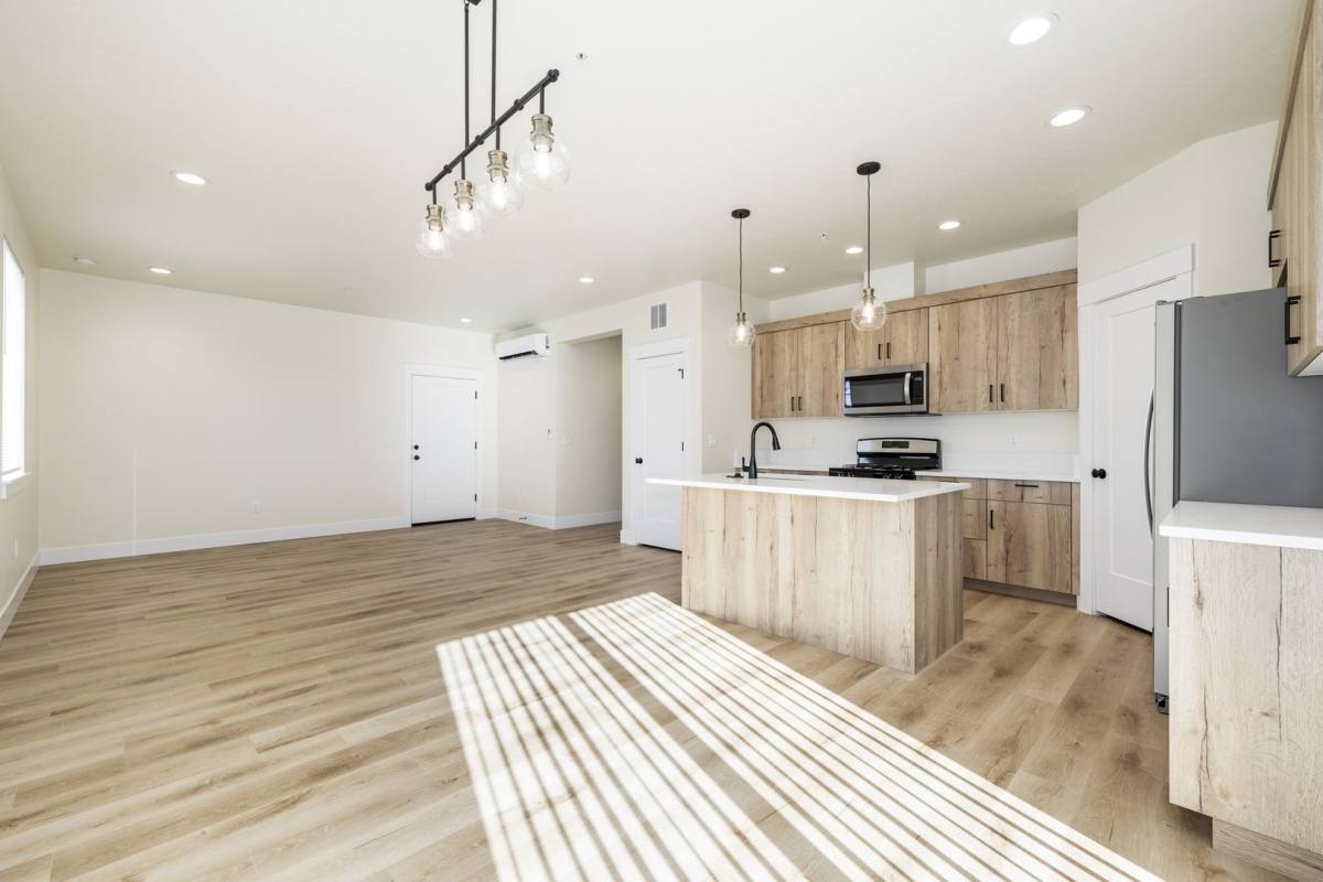 Apartment for rent at 3322 N Cole Rd, Boise, ID 83704