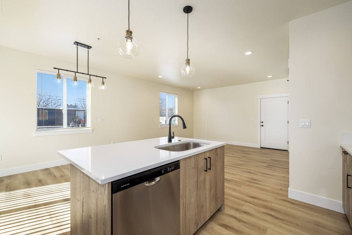 Apartment for rent at 3322 N Cole Rd, Boise, ID 83704