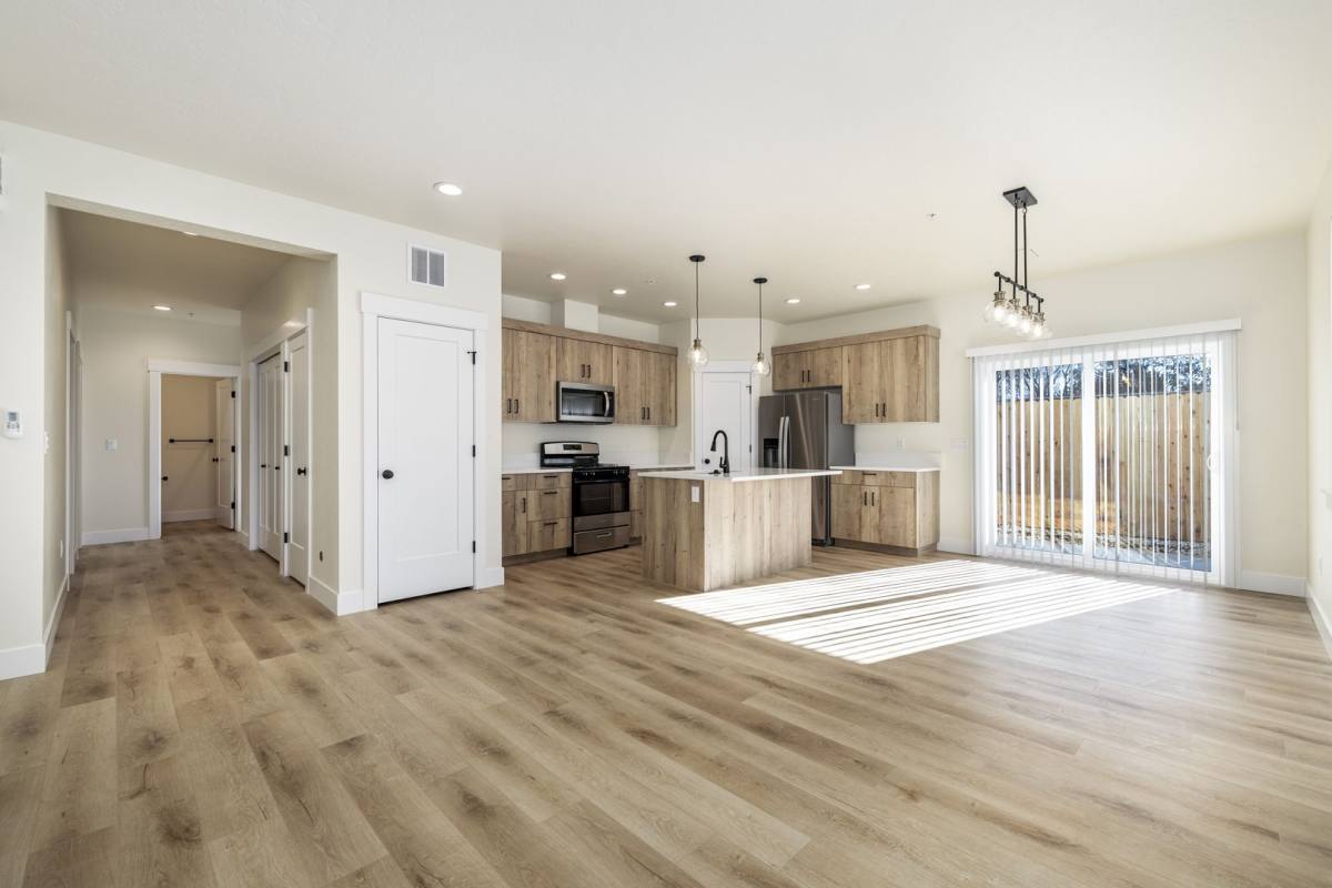 Apartment for rent at 3322 N Cole Rd, Boise, ID 83704